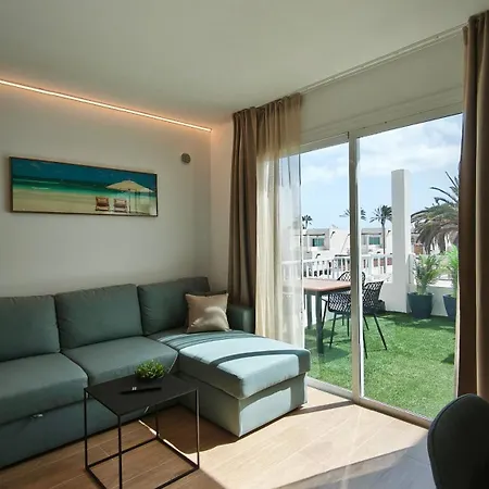 דירה Sol Tropical Apartment, *
